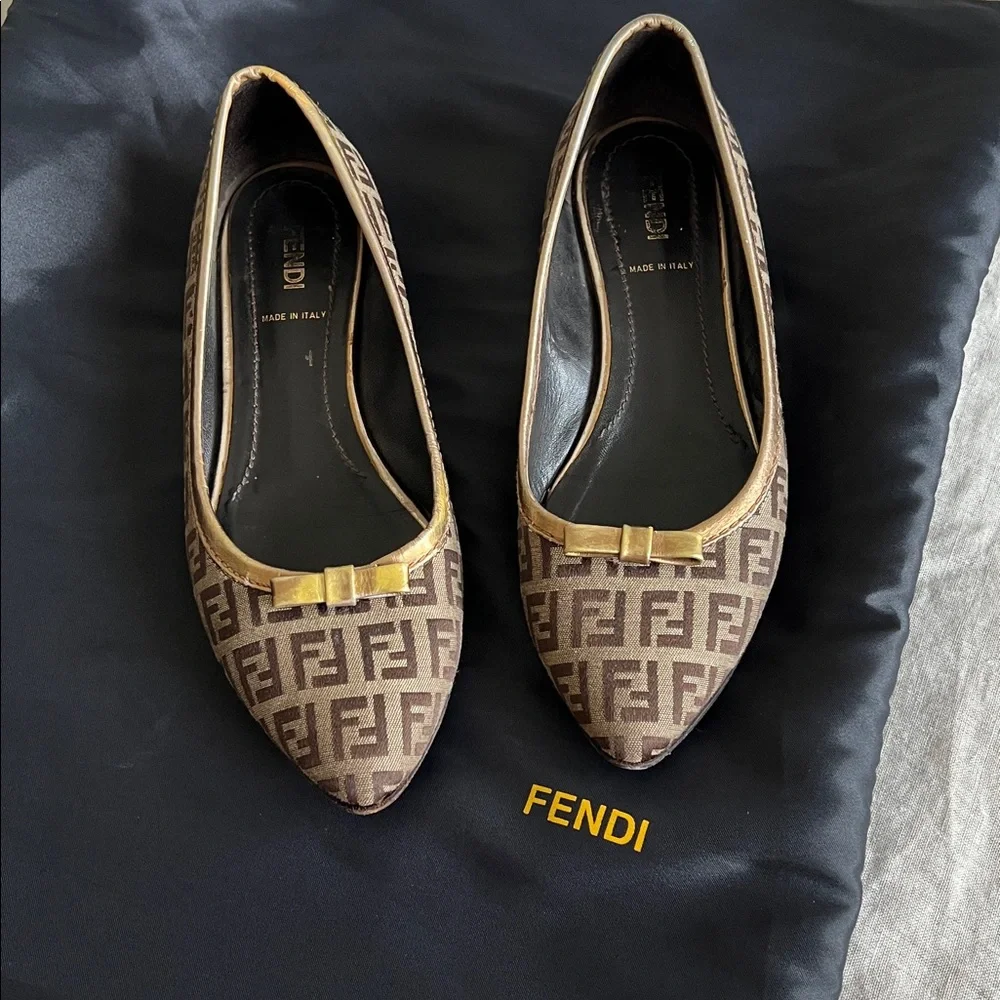 Fendi Brown Monogram Pointed-Toe Flats with Gold Bow Trim - Picture 7 of 7